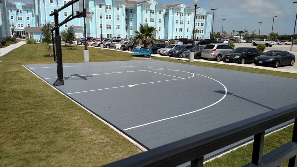 Sport Court Half Court Basketball At Apartmenst In Corpus Christi 02